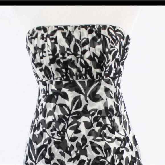 WHBM Black & White Abstract Floral Print Silk Sleeveless Ruffle Dress 6 - Picture 3 of 6